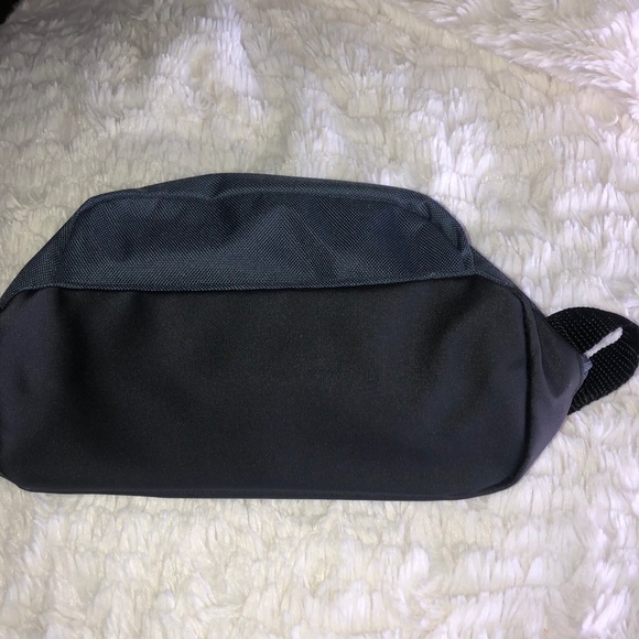 Adidas Travel Toiletry Bag Makeup Case Grey New - Picture 6 of 14